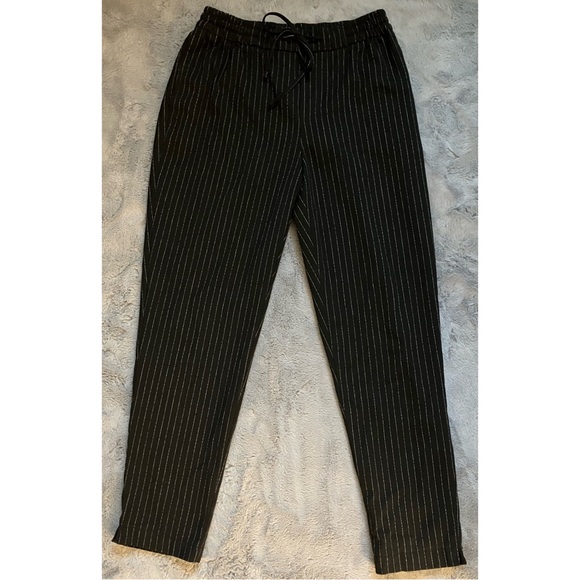 old navy soft brushed pull on pants - Picture 2 of 8